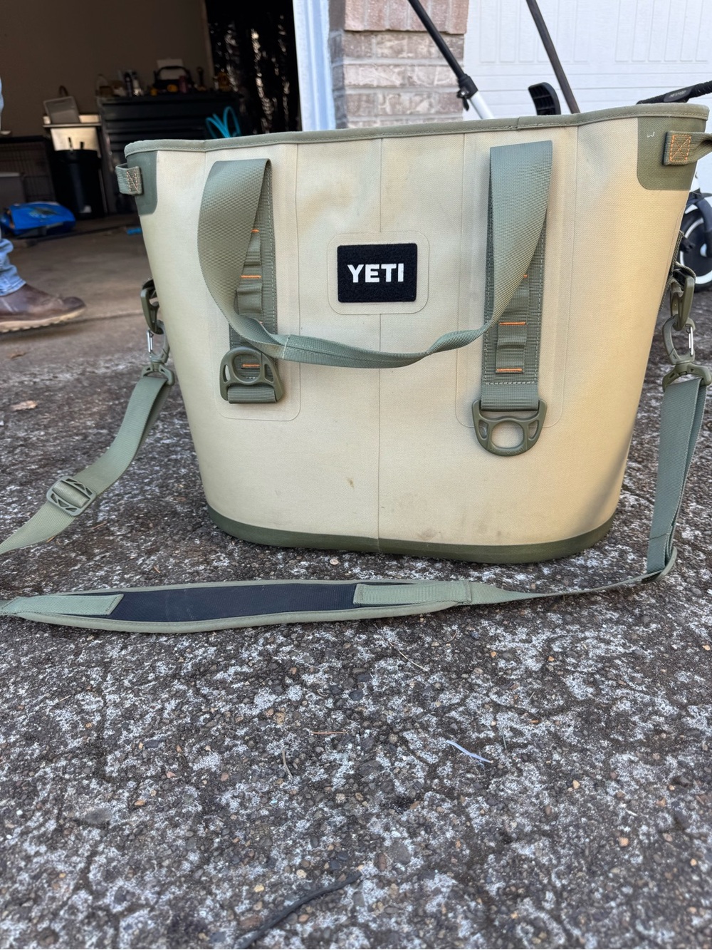 YETI Hopper 30 cooler